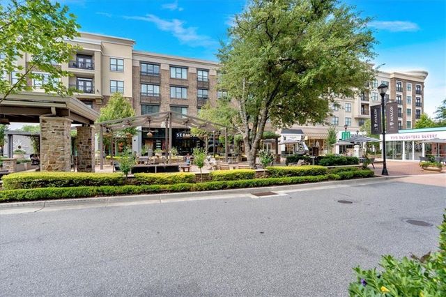 1267 Harris Commons Place, Roswell, GA 30076