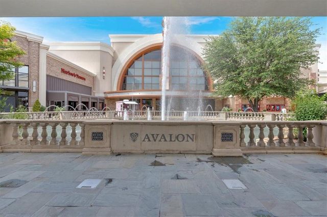 1267 Harris Commons Place, Roswell, GA 30076