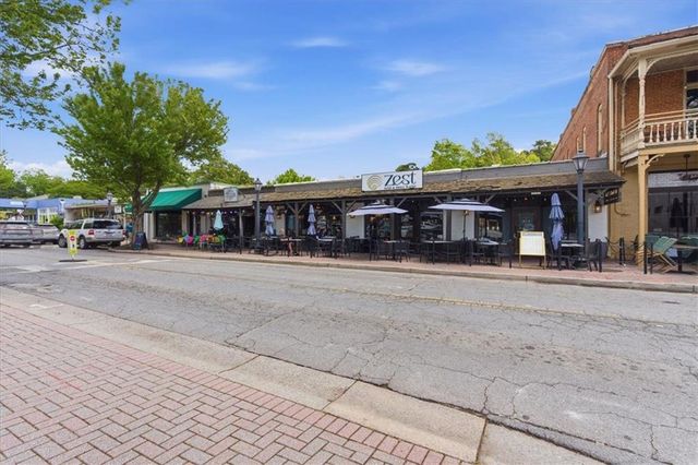 1267 Harris Commons Place, Roswell, GA 30076