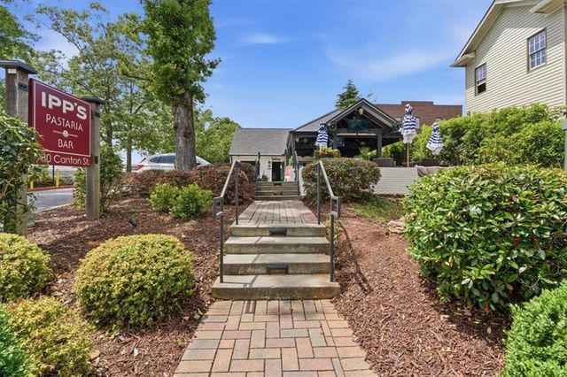 1267 Harris Commons Place, Roswell, GA 30076