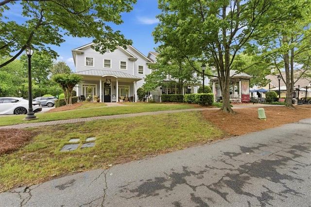 1267 Harris Commons Place, Roswell, GA 30076