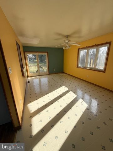 245 OLD FARMINGTON RD, North East, MD 21901