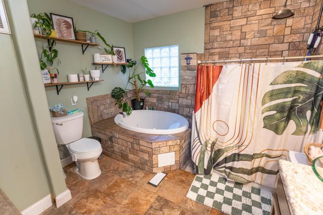 1100 Rochester Boulevard, Rochester, IN 46975