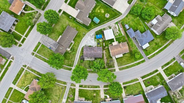 1100 Rochester Boulevard, Rochester, IN 46975