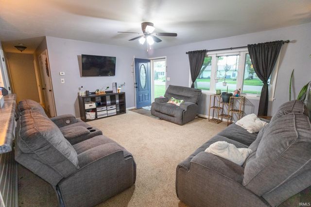 1100 Rochester Boulevard, Rochester, IN 46975