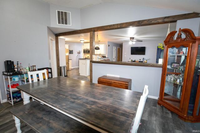 1100 Rochester Boulevard, Rochester, IN 46975