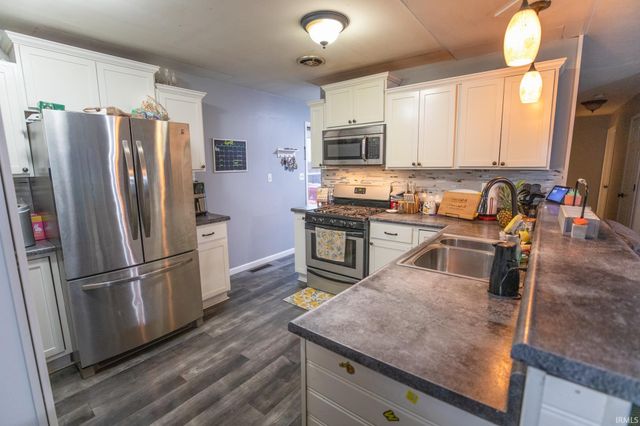 1100 Rochester Boulevard, Rochester, IN 46975
