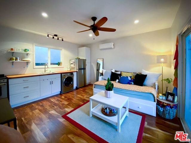 15228 S Wilkie Avenue, Gardena, CA 90249