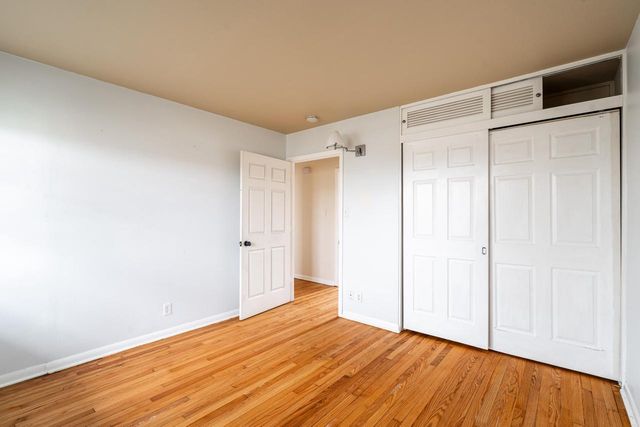 5706 W Luebbe LANE, Milwaukee, WI 53223