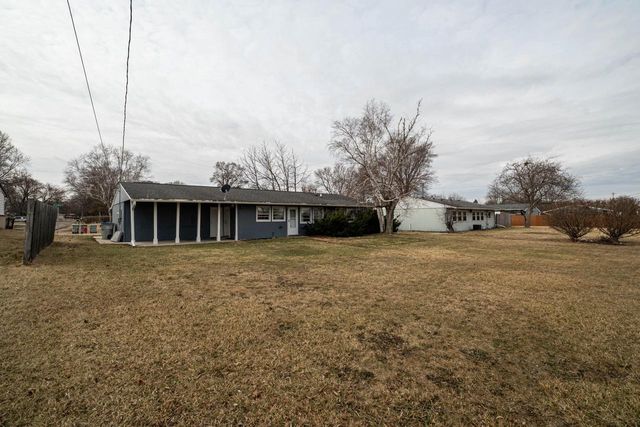 5706 W Luebbe LANE, Milwaukee, WI 53223