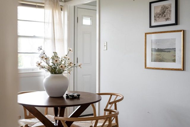 5706 W Luebbe LANE, Milwaukee, WI 53223