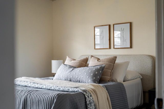 5706 W Luebbe LANE, Milwaukee, WI 53223