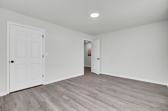 200 Roosevelt Drive, Saint Stephen, SC 29479