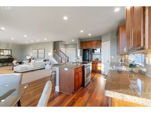 2730 EAGLES EYE Ave Nw, Salem, OR 97304