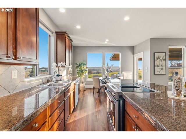 2730 EAGLES EYE Ave Nw, Salem, OR 97304