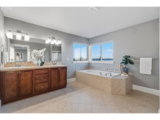 2730 EAGLES EYE Ave Nw, Salem, OR 97304