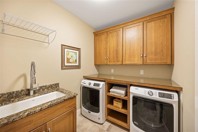 719 Golfview Drive, Douglas, MI 49406