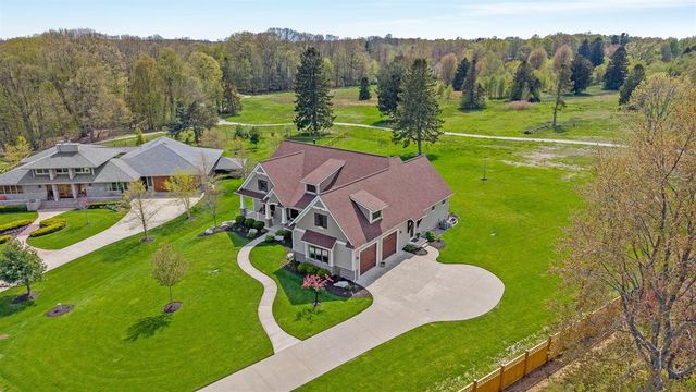 719 Golfview Drive, Douglas, MI 49406
