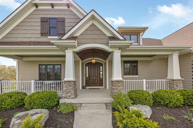 719 Golfview Drive, Douglas, MI 49406