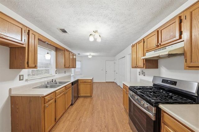 5784 SHOAL CREEK Drive, Douglasville, GA 30135