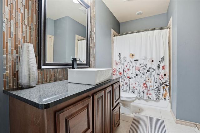 4816 Hillcrest Lane, Edmond, OK 73025