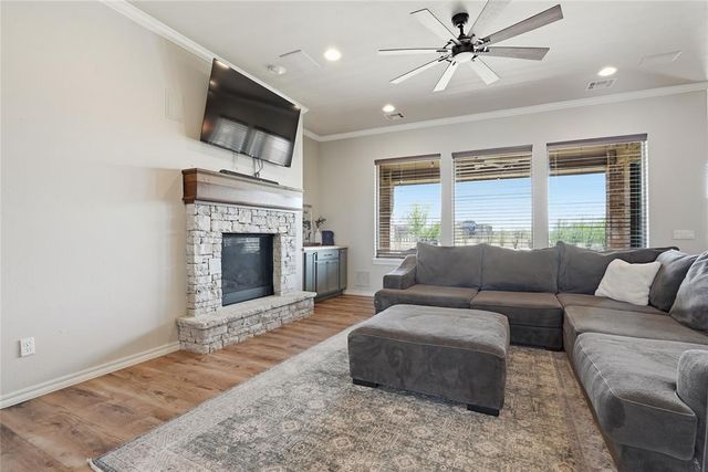 4816 Hillcrest Lane, Edmond, OK 73025