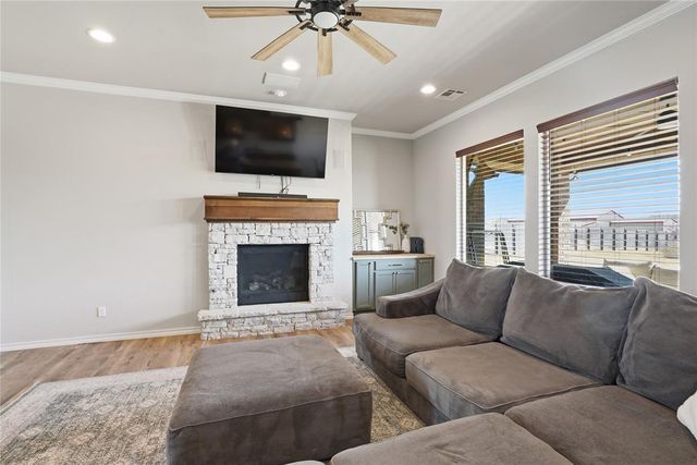 4816 Hillcrest Lane, Edmond, OK 73025