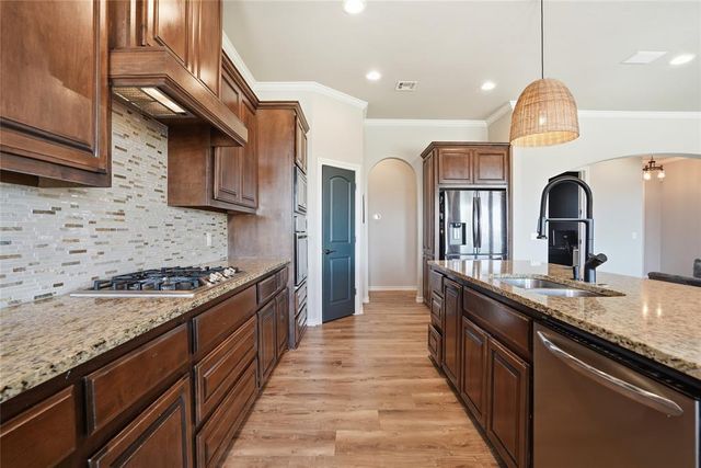 4816 Hillcrest Lane, Edmond, OK 73025