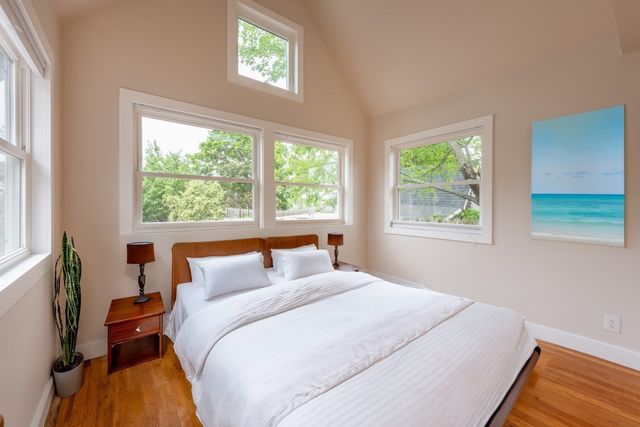 8 Hideaway Place, Rockport, MA 01966