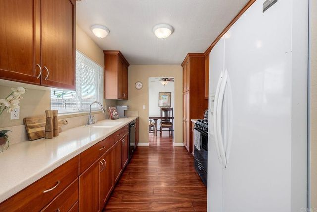 1114 Red Hawk Way, San Marcos, CA 92078