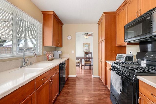1114 Red Hawk Way, San Marcos, CA 92078