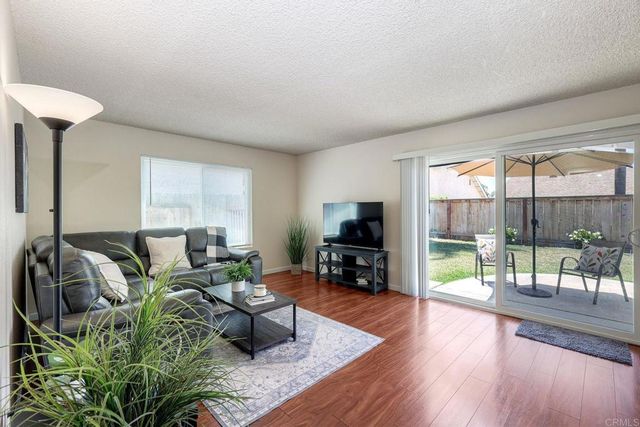 1114 Red Hawk Way, San Marcos, CA 92078