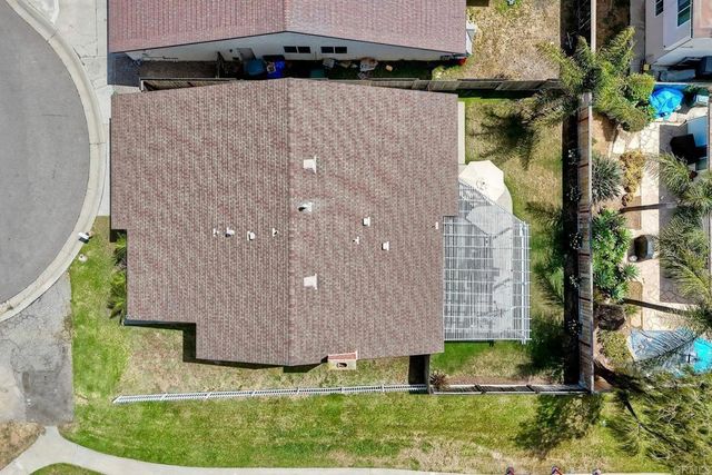 1114 Red Hawk Way, San Marcos, CA 92078
