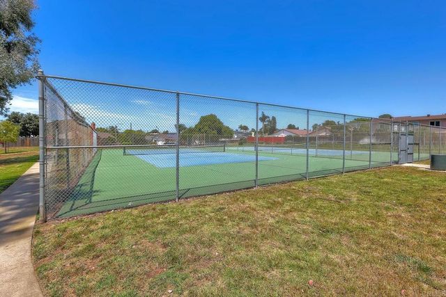 1114 Red Hawk Way, San Marcos, CA 92078