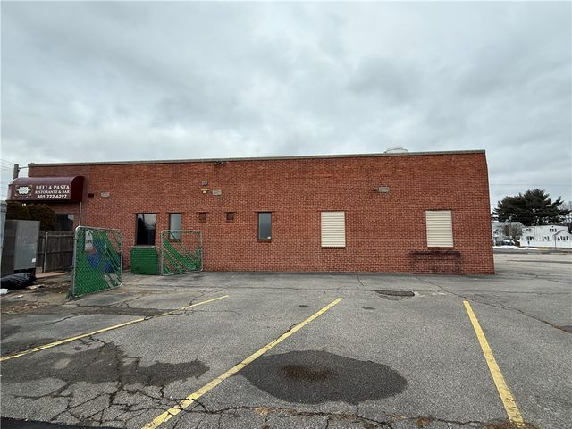 223 Newport Avenue, Pawtucket, RI 02861