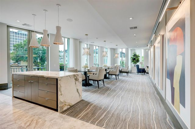 2325 Welch Street 704, Houston, TX 77019
