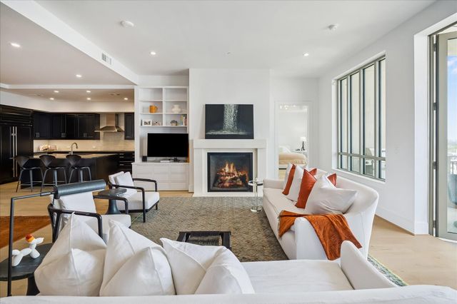 2325 Welch Street 704, Houston, TX 77019