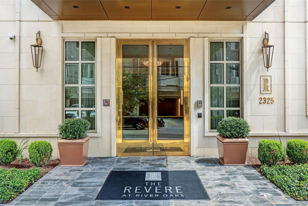 2325 Welch Street 704, Houston, TX 77019