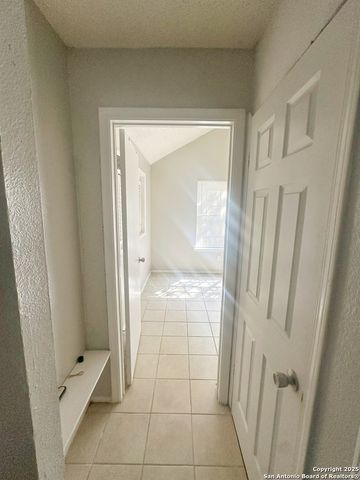 7502 Oak Chase # 7508, San Antonio, TX 78239