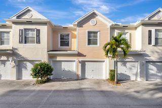826 Dakota Drive 102, Jupiter, FL 33458