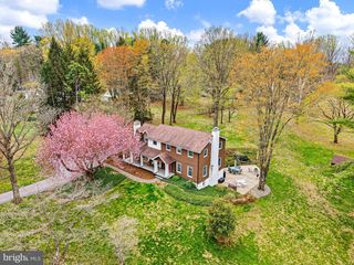 5 OLD ORCHARD LN, Chadds Ford, PA 19317