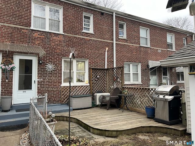 272 Court D, Bld 54 Court, Bridgeport, CT 06610