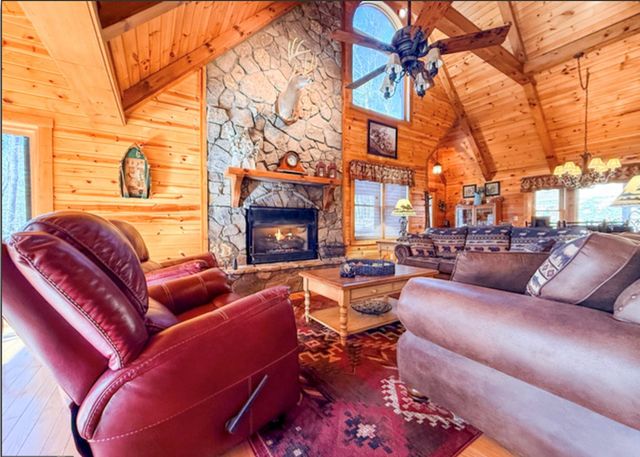 202 Shepherds Ridge Road, Morganton, GA 30560