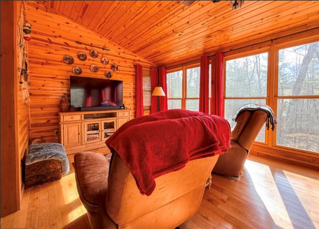 202 Shepherds Ridge Road, Morganton, GA 30560