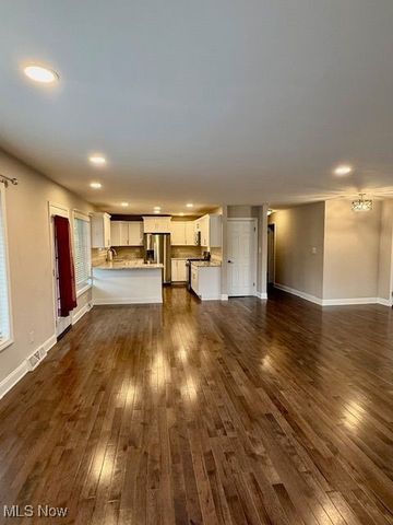 108 Elaine Avenue, Follansbee, WV 26037