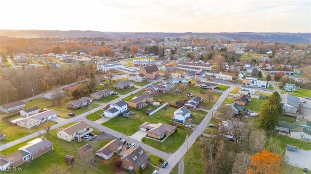 108 Elaine Avenue, Follansbee, WV 26037