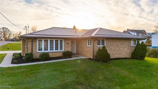 108 Elaine Avenue, Follansbee, WV 26037