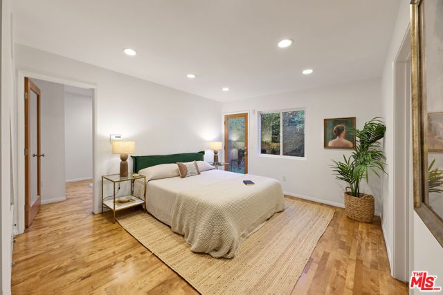 3628 Rosewood Avenue, Los Angeles, CA 90066