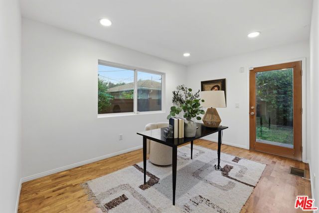 3628 Rosewood Avenue, Los Angeles, CA 90066