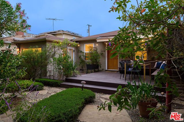 3628 Rosewood Avenue, Los Angeles, CA 90066